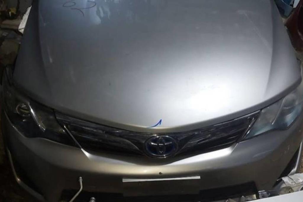 Body  Front clip Toyota Camry