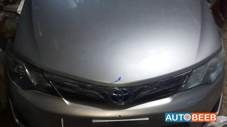 Body  Front clip Toyota Camry