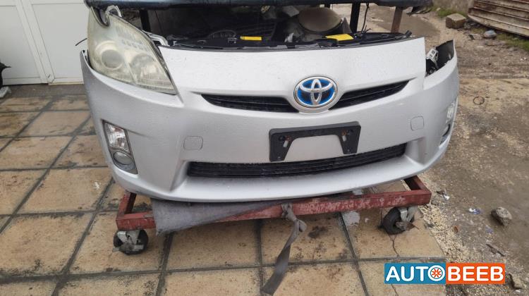 Body  Bumper Toyota Prius
