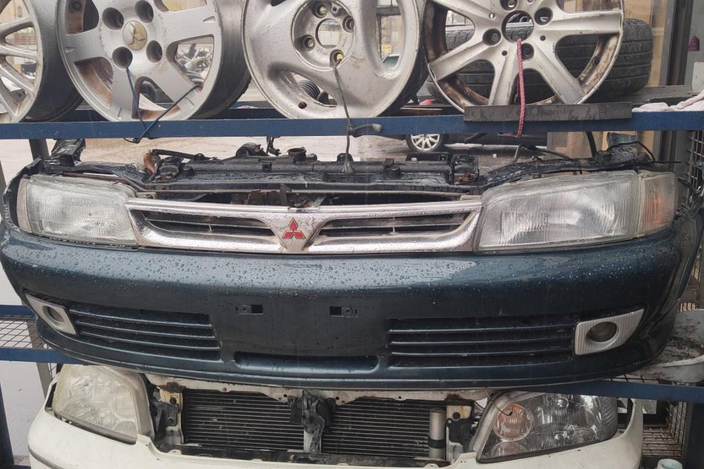 Body  Bumper Mitsubishi Lancer
