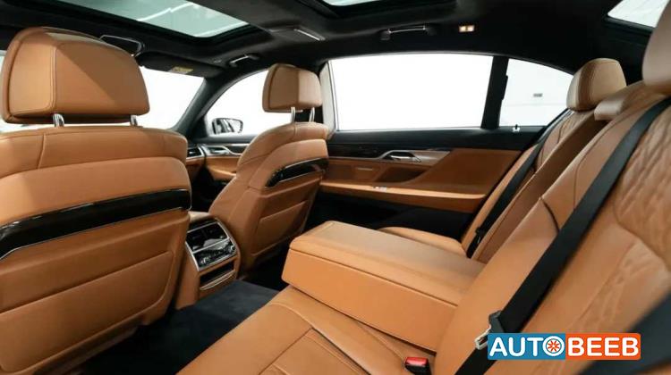 BMW 730 2016