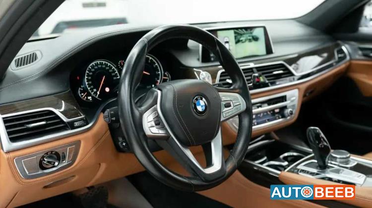 BMW 730 2016