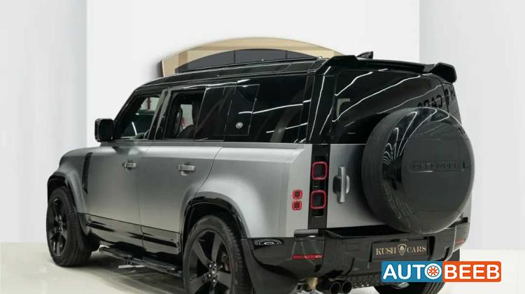 Land Rover Defender 2022