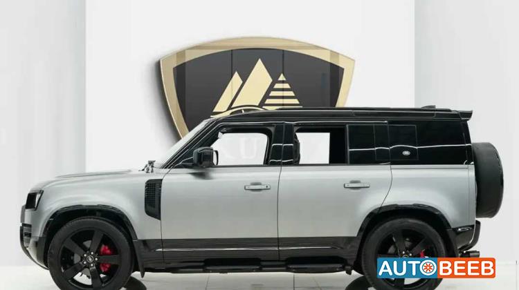 Land Rover Defender 2022