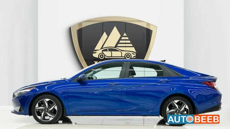 Hyundai Elantra 2023