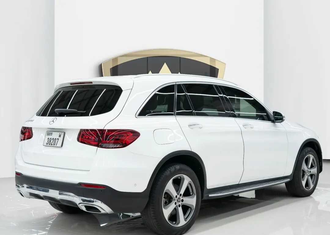 Mercedes Benz GLC300 2021