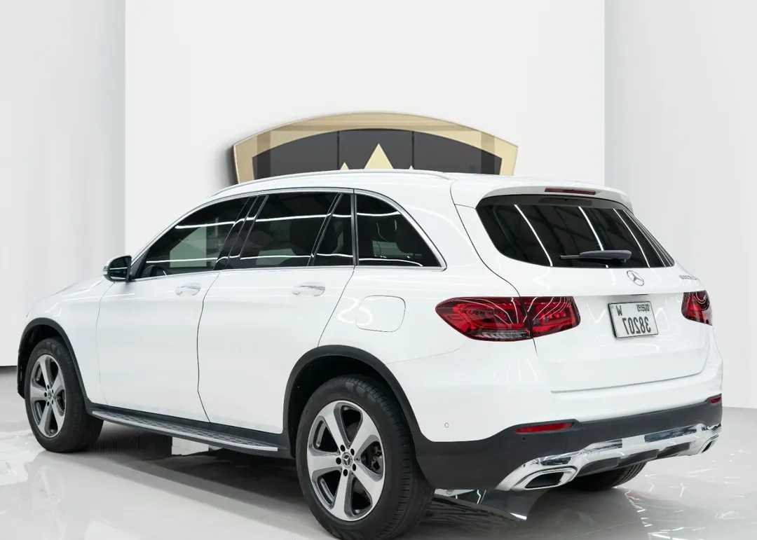 Mercedes Benz GLC300 2021