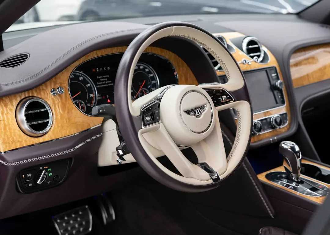 Bentley Bentayga 2020