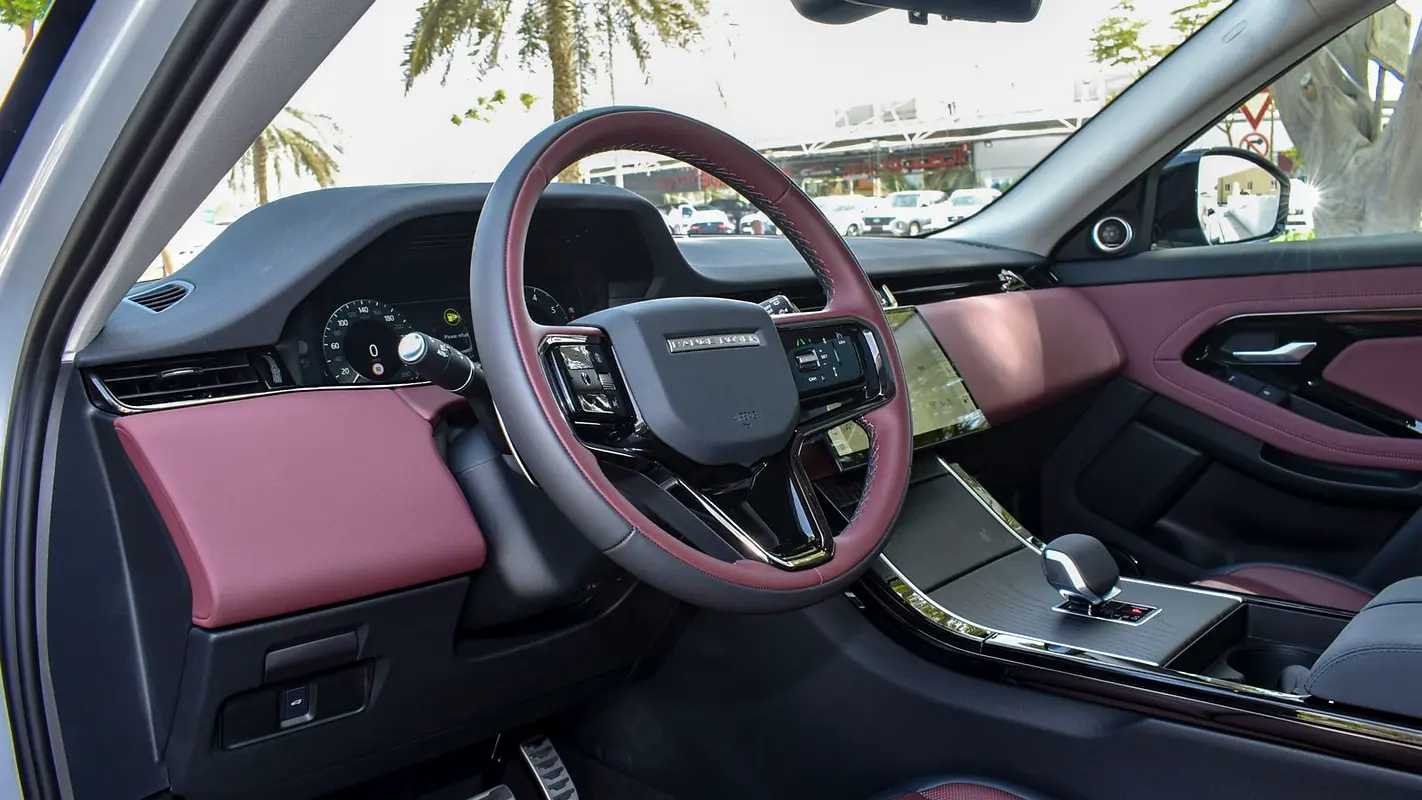 Land Rover Range Rover Evoque 2025