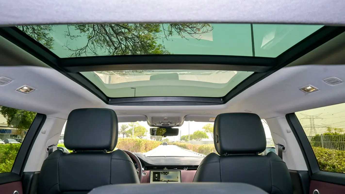 Land Rover Range Rover Evoque 2025