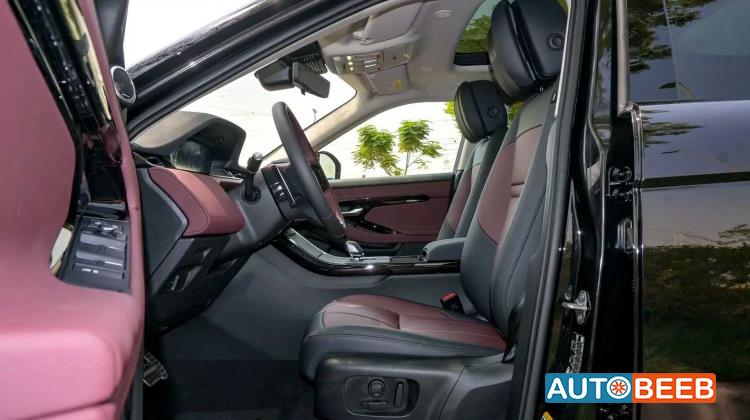 Land Rover Range Rover Evoque 2025