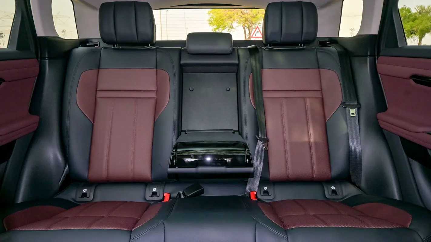 Land Rover Range Rover Evoque 2025