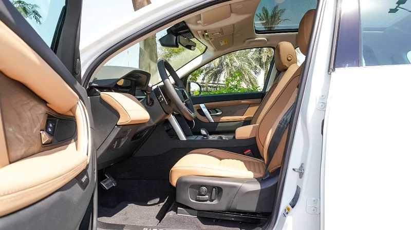 Land Rover Discovery Sport 2025