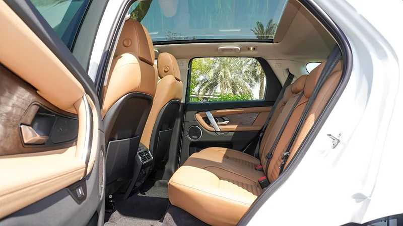 Land Rover Discovery Sport 2025