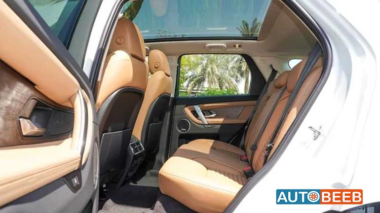 Land Rover Discovery Sport 2025
