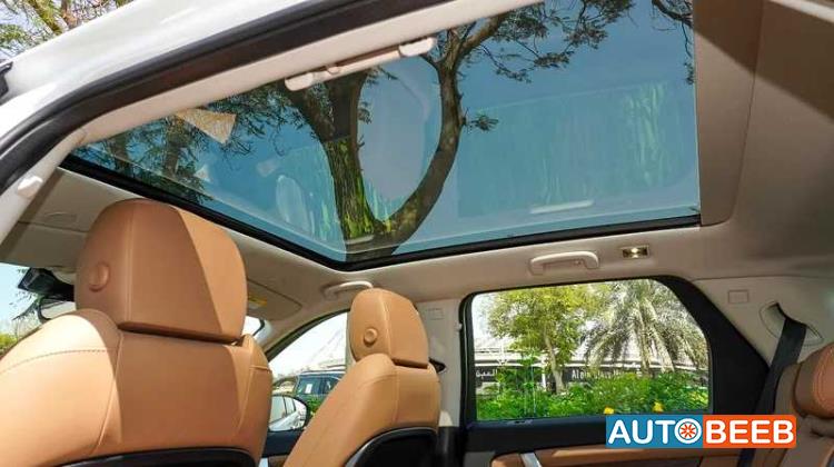 Land Rover Discovery Sport 2025