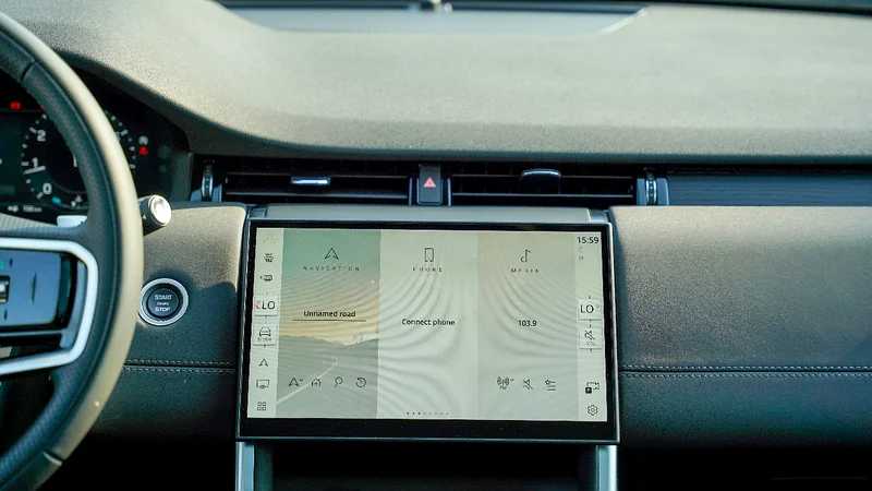 Land Rover Discovery Sport 2025