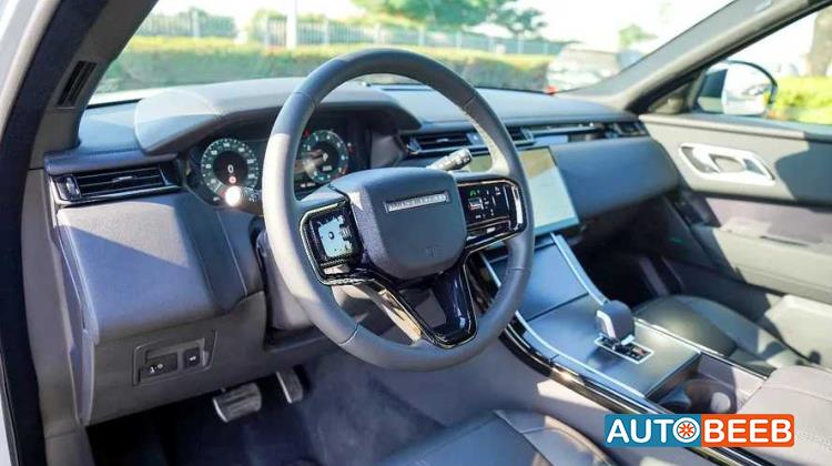 Land Rover Range Rover Velar 2026