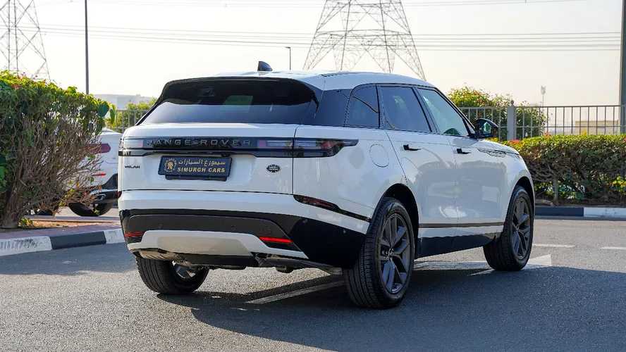 Land Rover Range Rover Velar 2026