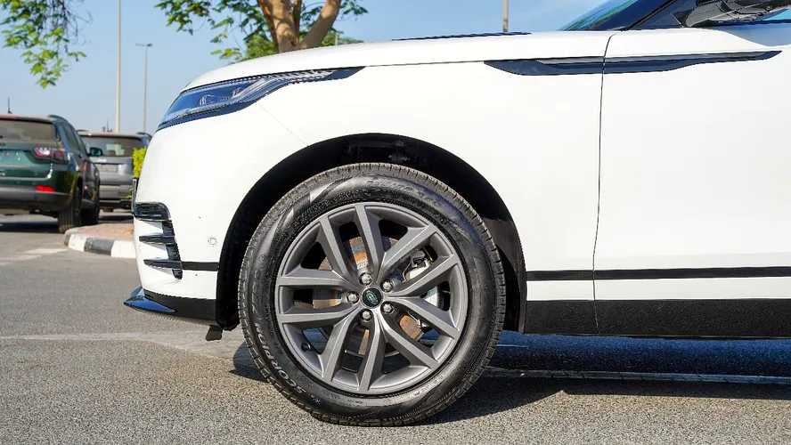 Land Rover Range Rover Velar 2026