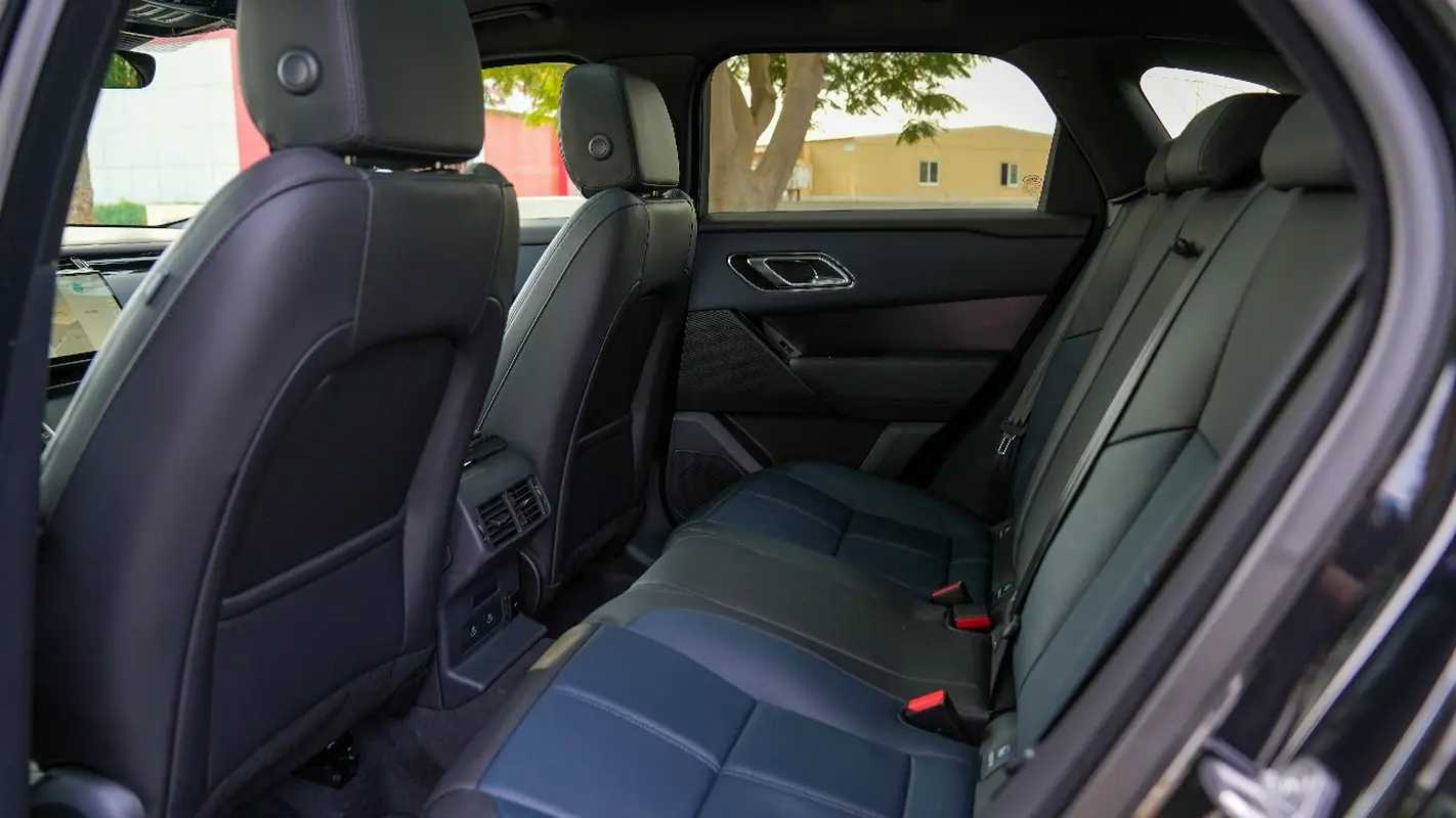 Land Rover Range Rover Velar 2026