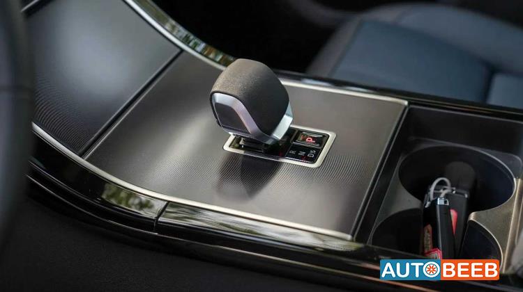 Land Rover Range Rover Velar 2026