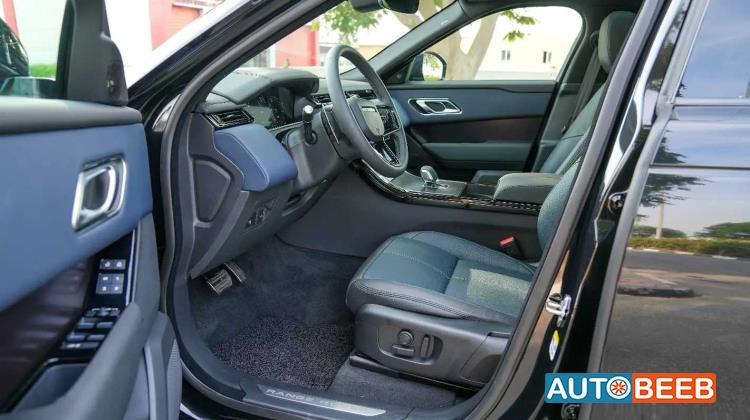 Land Rover Range Rover Velar 2026