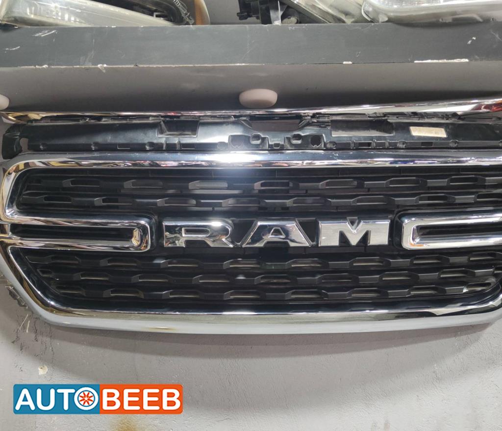 Body  Grilles Dodge RAM