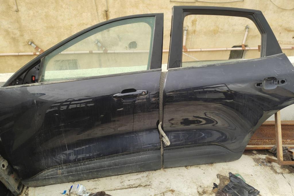 Body  Doors Ford Escape