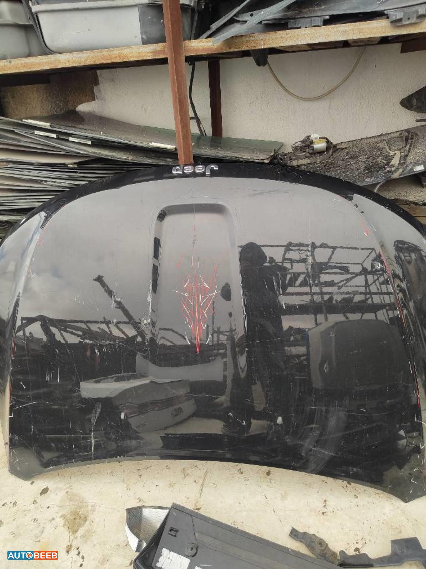 Body  Hood Jeep Grand Cherokee