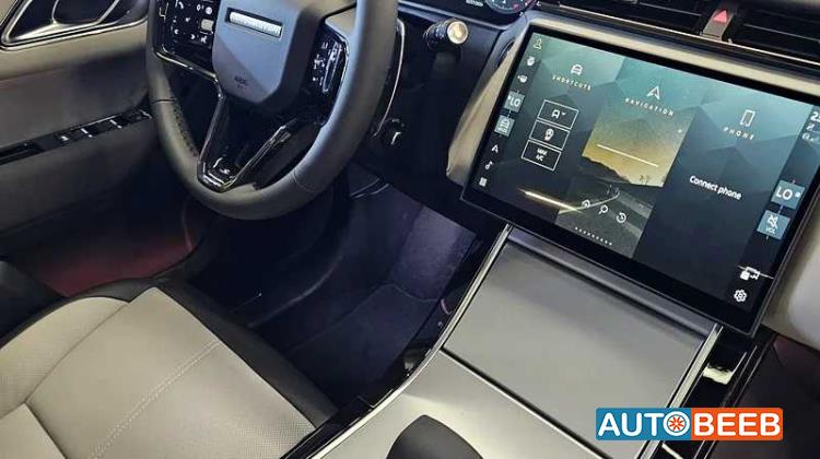 Land Rover Range Rover Velar 2025