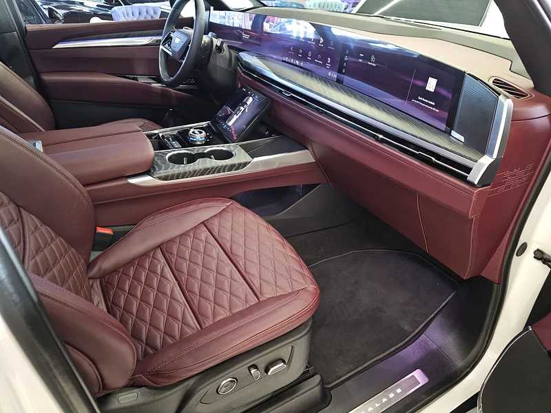 Cadillac Escalade 2025