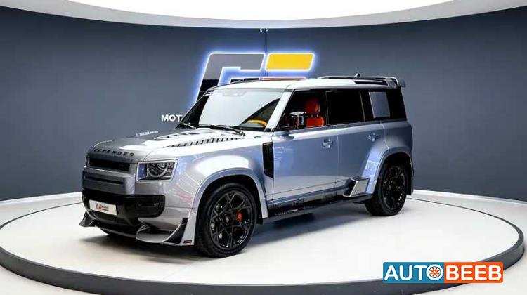 Land Rover Defender 2023