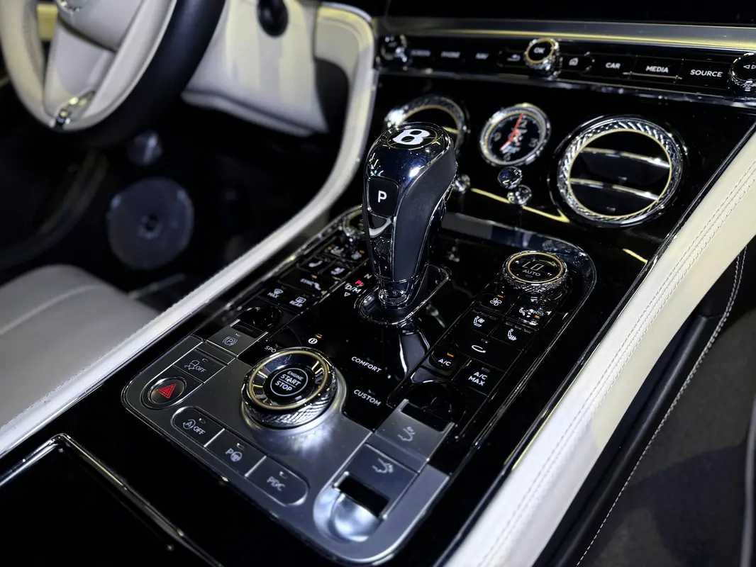 Bentley Continental 2019