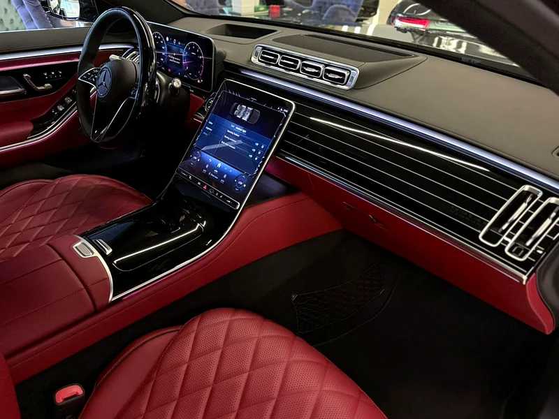 Mercedes Benz S500 2025