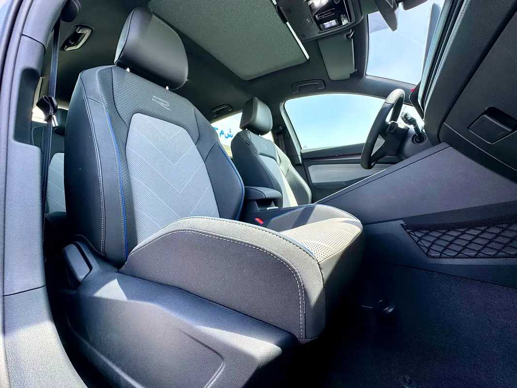 Volkswagen Golf 2025