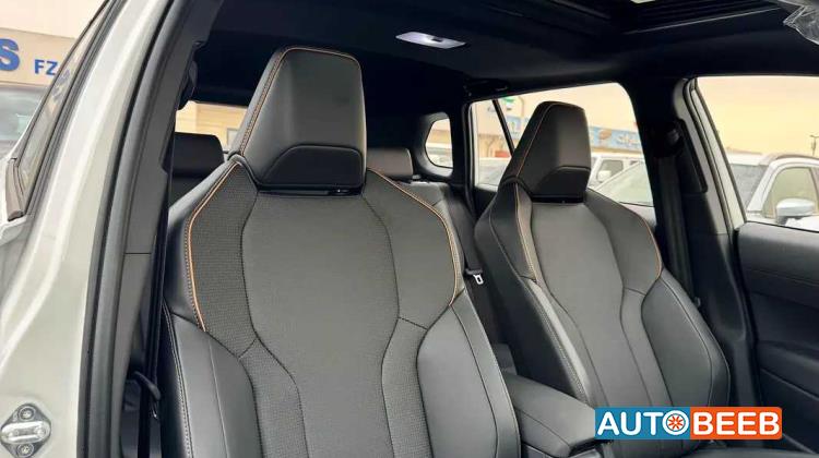 تويوتا كورولا 2025