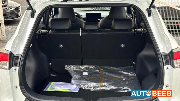 تويوتا كورولا 2025