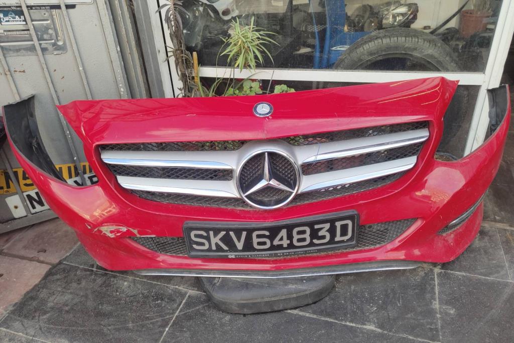 Body  Bumper Mercedes Benz B250