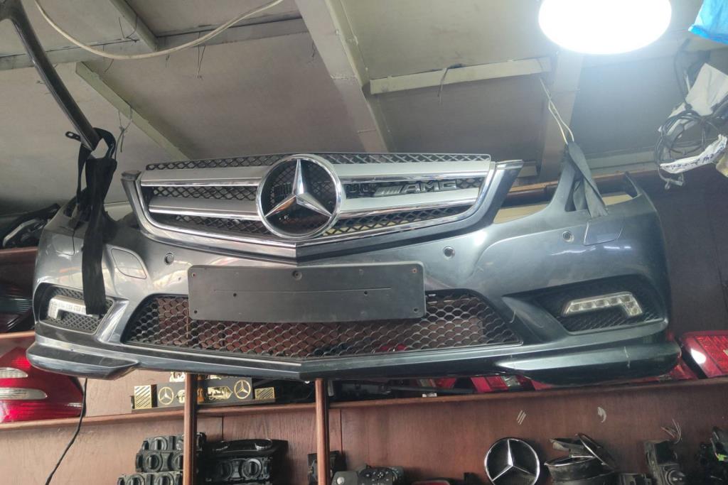 Body  Bumper Mercedes Benz E200