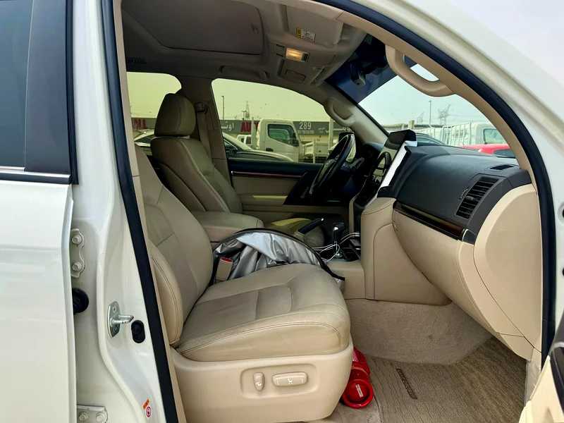 Toyota Land Cruiser 2018