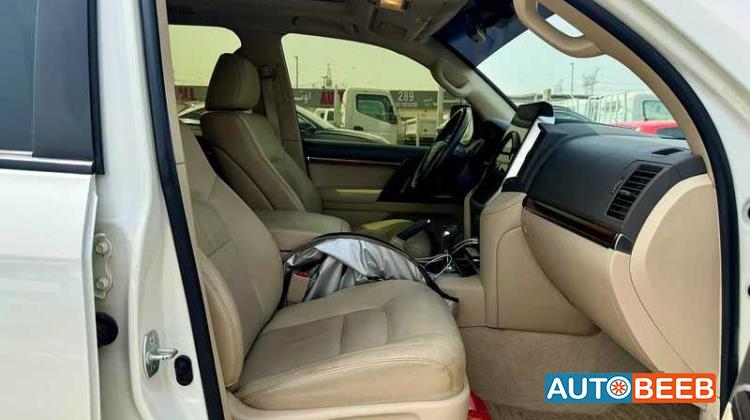 Toyota Land Cruiser 2018