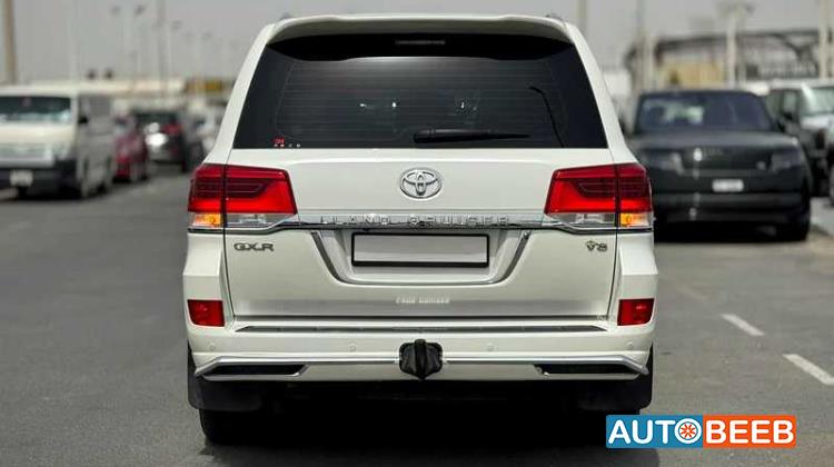 Toyota Land Cruiser 2018