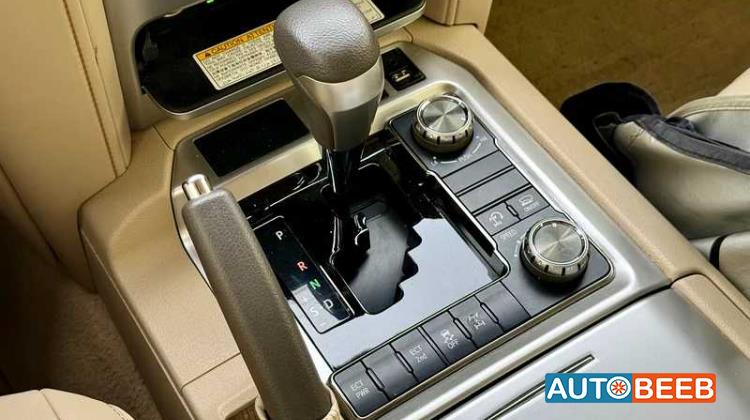 Toyota Land Cruiser 2018