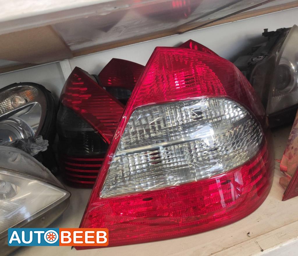 Lights Rear light Mercedes Benz E200