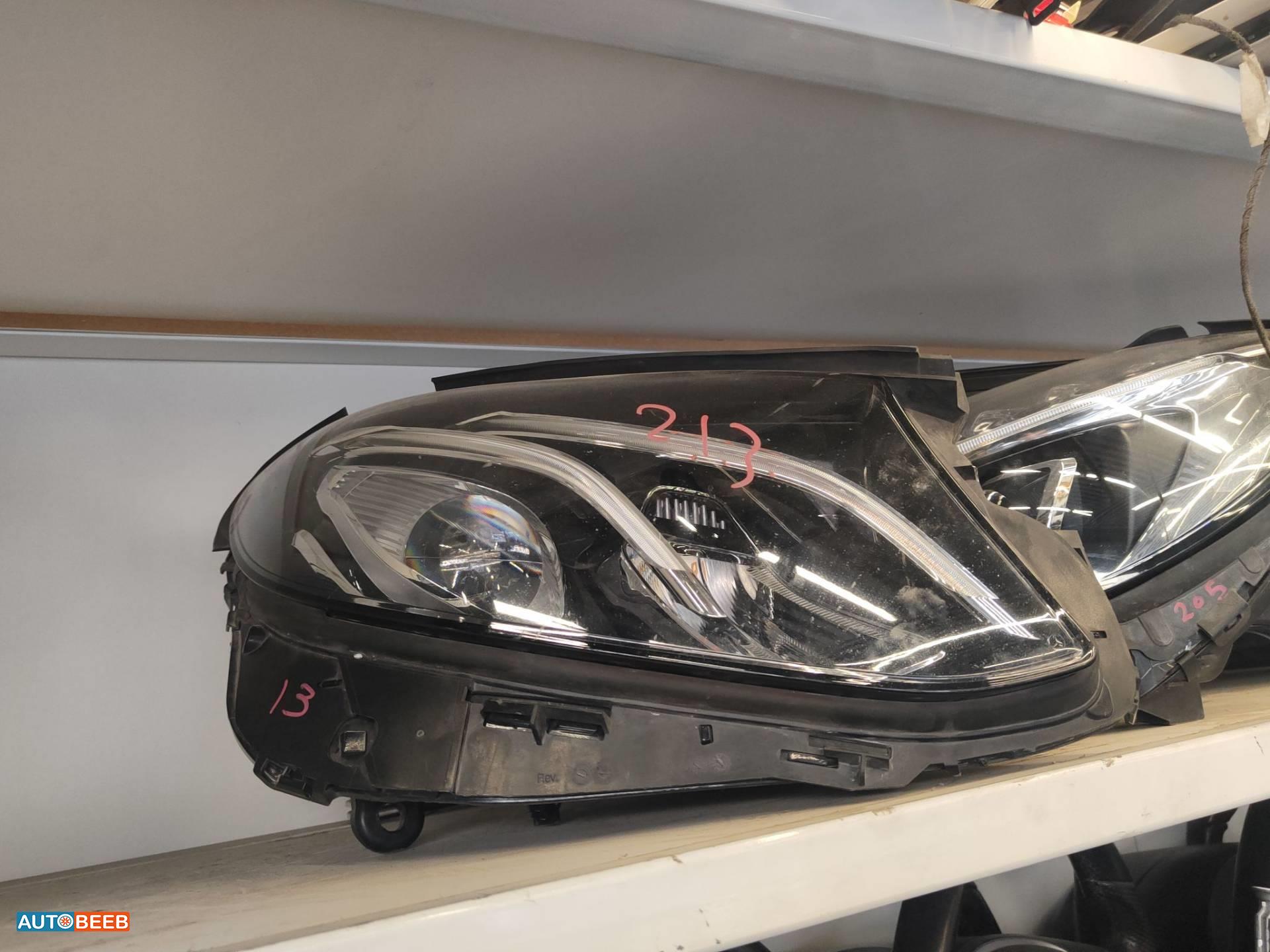 Lights Front light Mercedes Benz E200