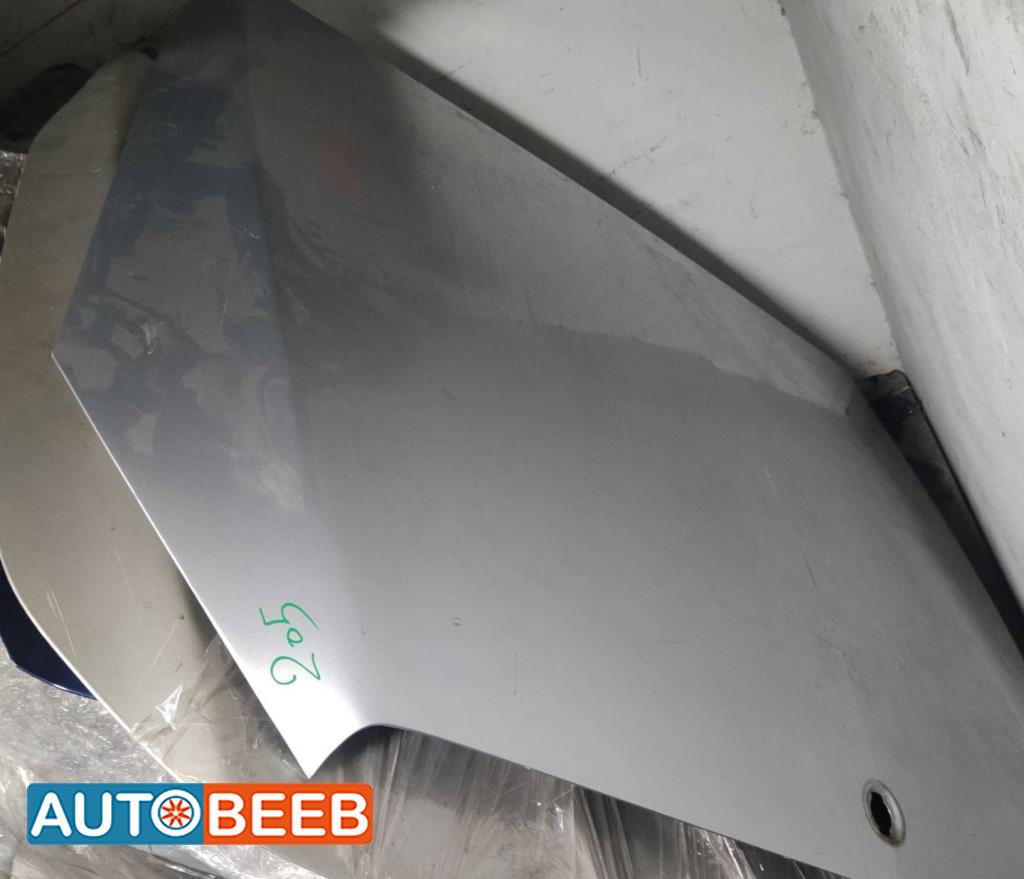 Body  Hood Mercedes Benz C200