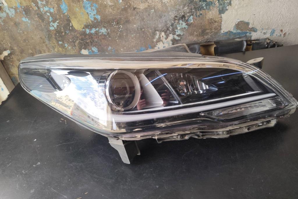 ضوء امامي يمين شمال هيونداي سوناتا 2016 2017 