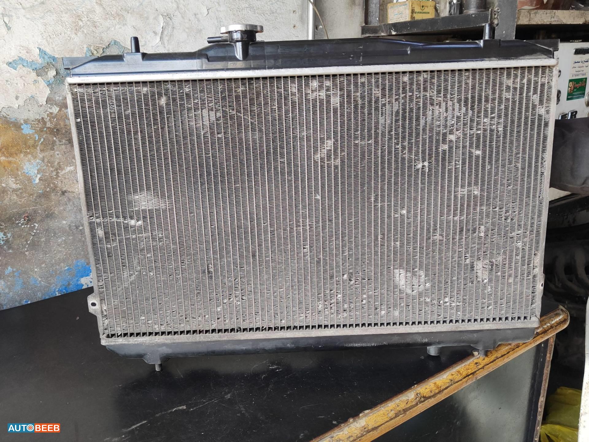 روديتر ماء هيونداي افانتي xd 2001 2002 2003 2004 2005