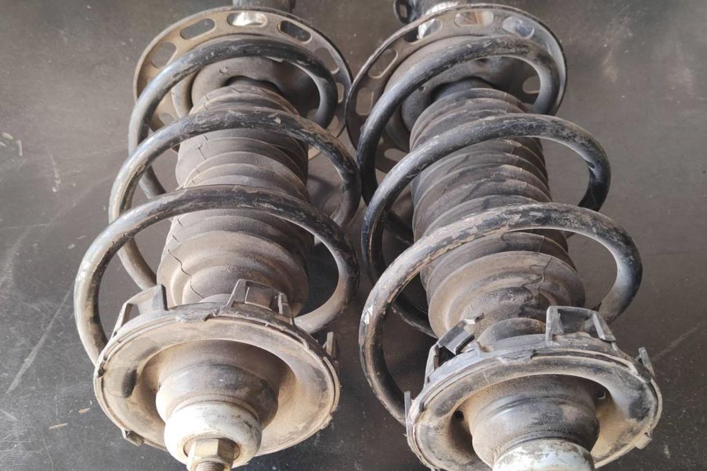  Shock Absorber Honda Jazz